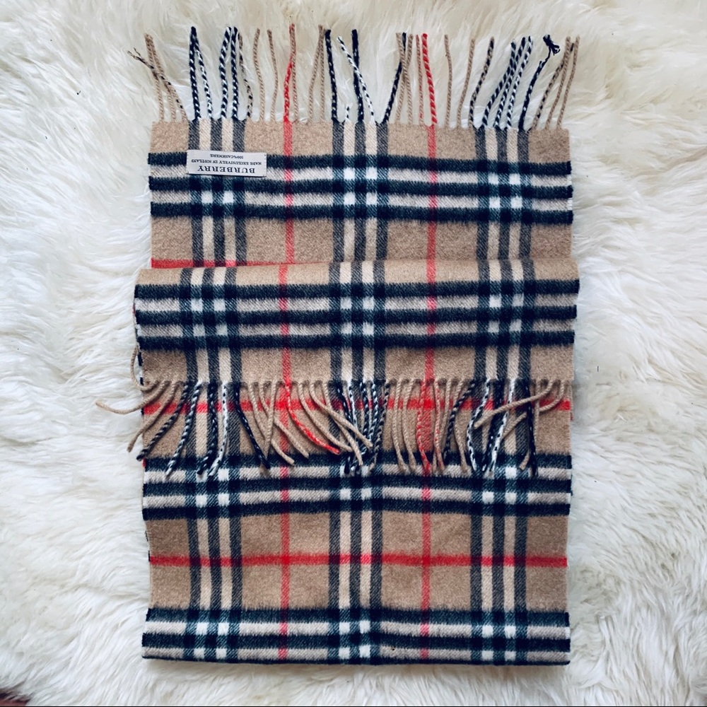 Burberry Classic Scarf